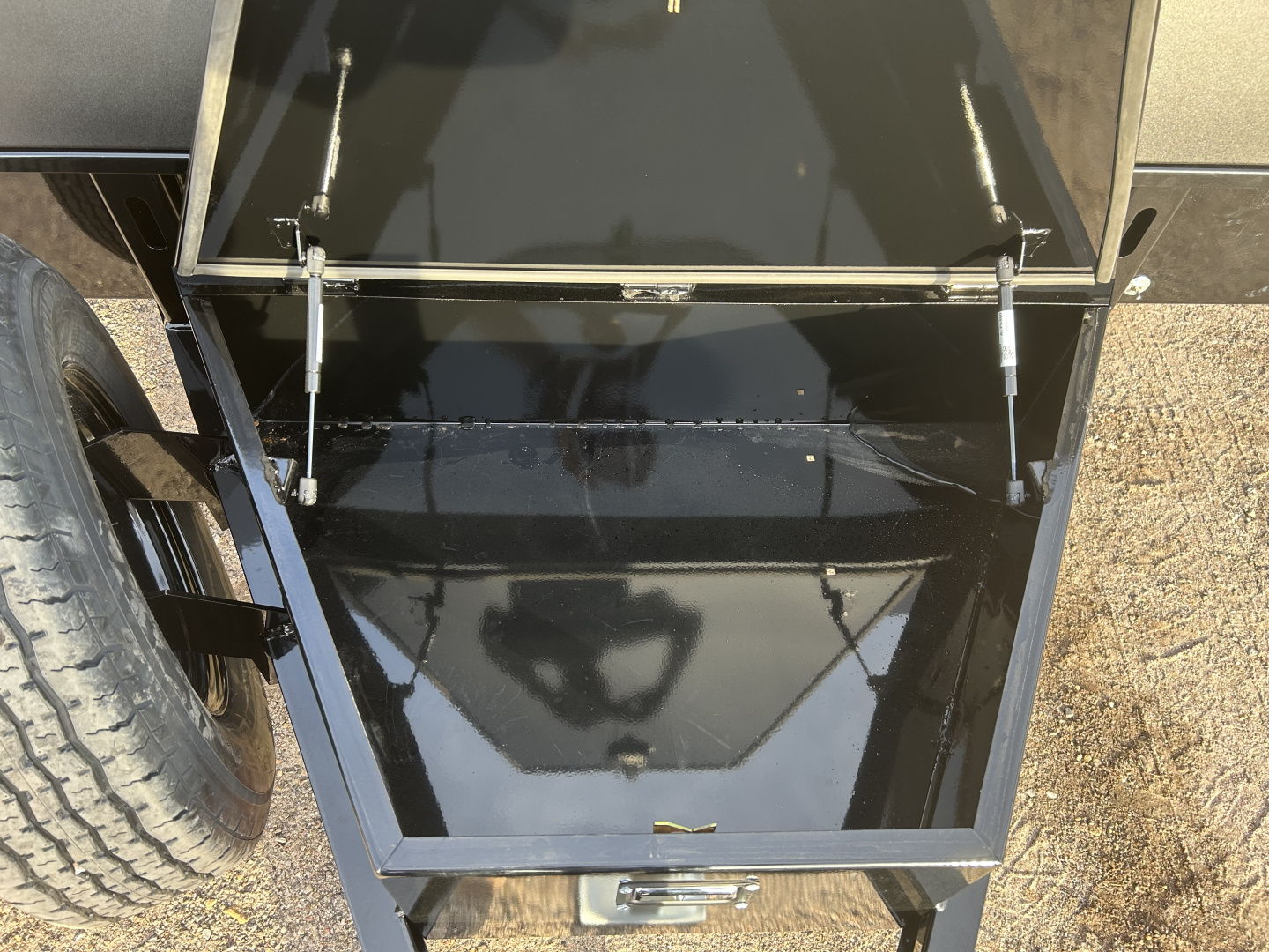 New 2026 MAXX-D N6X 83"X24' Car Hauler