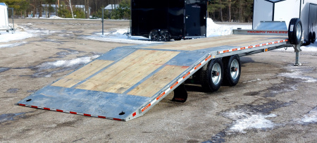 New 102X22+10' HYDRAULIC BEAVERTAIL DECKOVER GALVANIZED 12K AXLES HYDRAULIC JACKS TRIUMPH