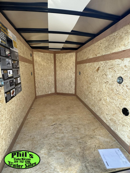 New 5x8 + V Nose Wells Cargo Fast Trac DELUX Cargo / Enclosed Trailer 5'6'' INTERIOR