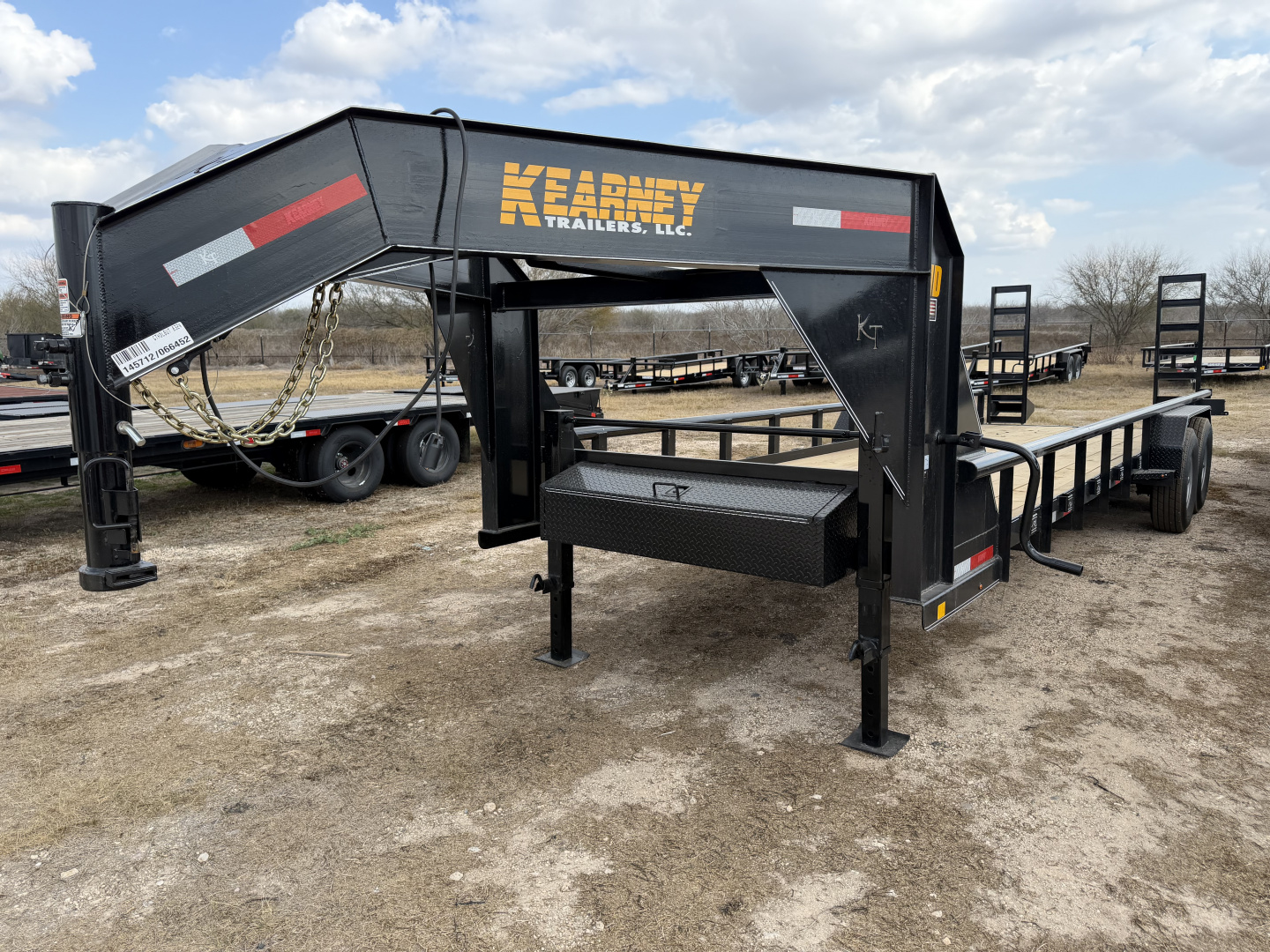New 2026 Kearney 83x24ft Gooseneck Equipment Trailer 14k