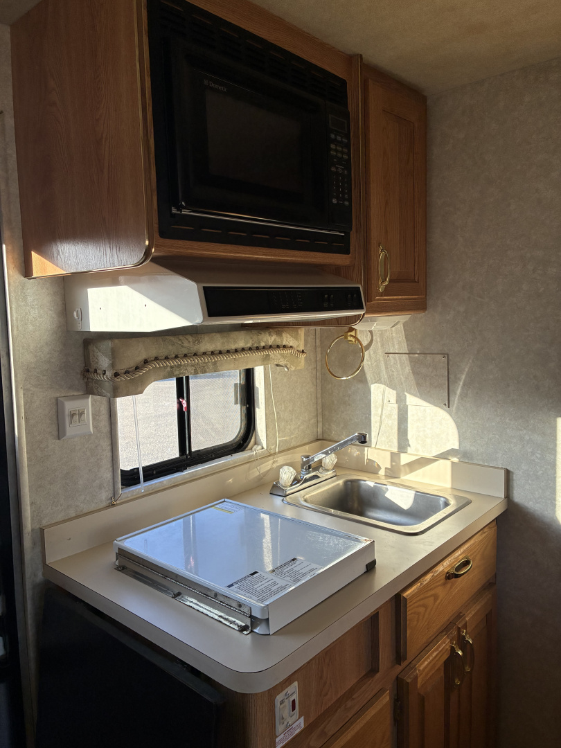 Used 2003 Trail-ET 3H Horse Trailer