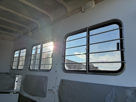 Used 2003 Trail-ET 3H Horse Trailer