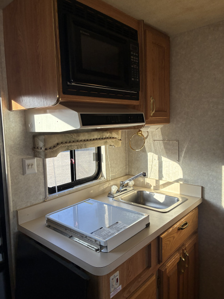 Used 2003 Trail-ET 3H Horse Trailer