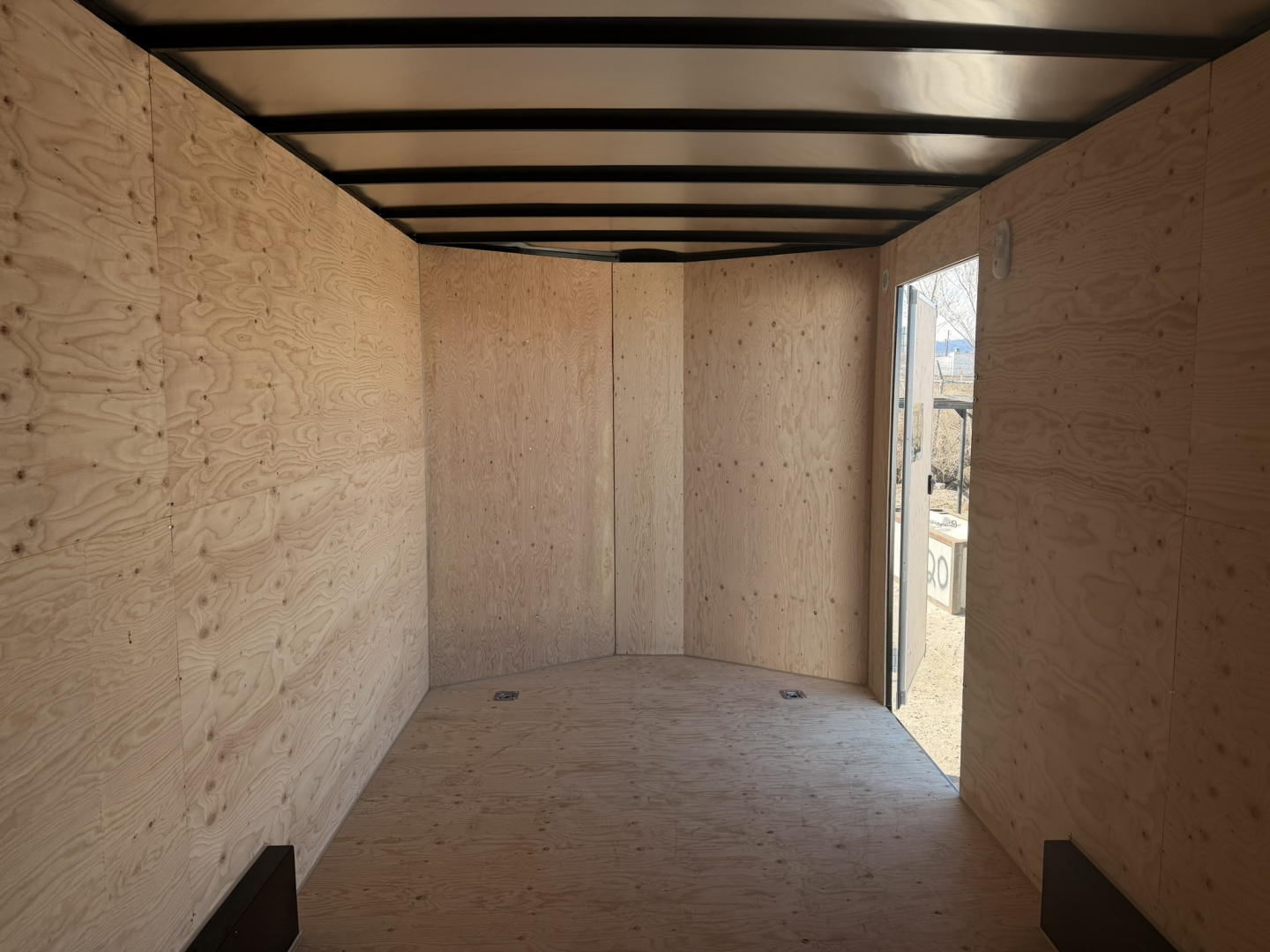 New 2026 Royal Cargo Trailers 7.5-16-1.5V Enclosed