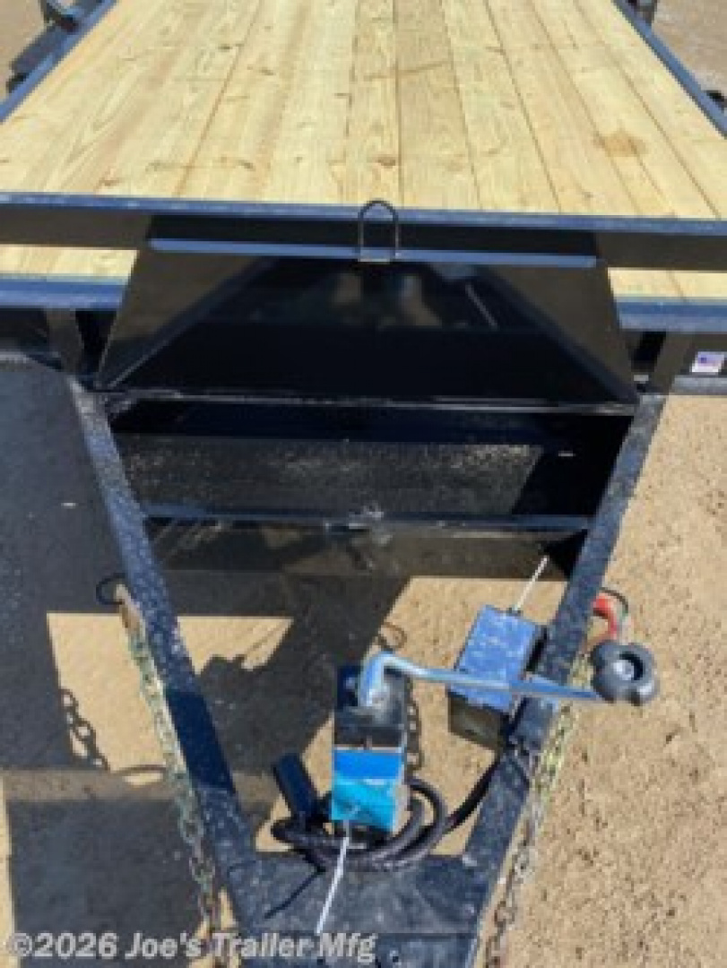 New 2025 Triple Crown Trailers ECF7X2010K Equipment Trailer