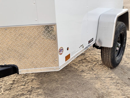 New 2026 Cross Trailers 4-6-1V enclosed