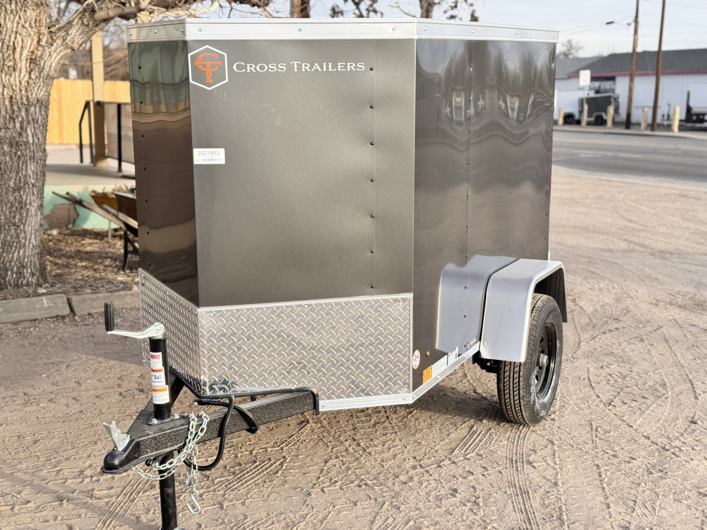 New 2026 Cross Trailers 4-6-1V enclosed