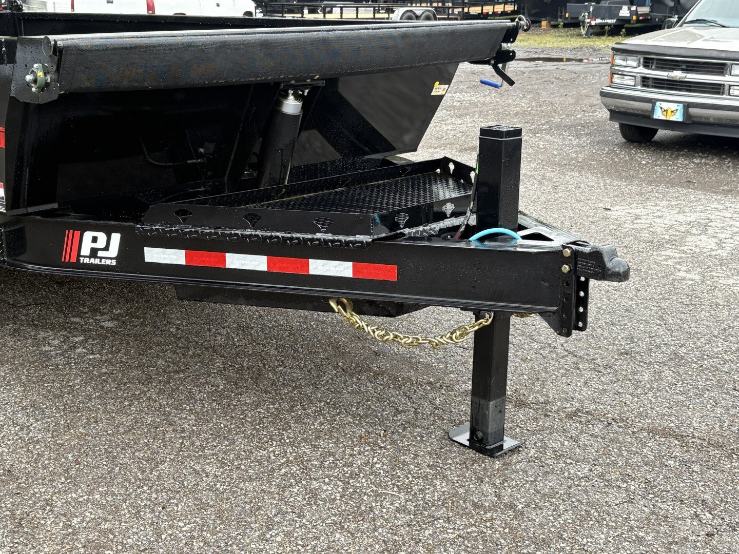 New 2026 PJ Trailers 83" x 14' Low-Pro Telescopic (DT1) 15.4K GVWR - Hydraulic Jack Dump Trailer