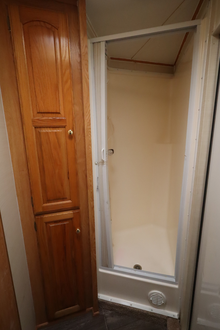 Used 2003 Bison Trailers 3 Horse LQ Horse Trailer