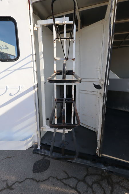 Used 2003 Bison Trailers 3 Horse LQ Horse Trailer