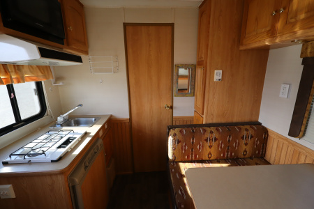 Used 2003 Bison Trailers 3 Horse LQ Horse Trailer