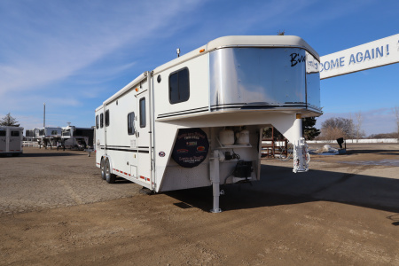 Used 2003 Bison Trailers 3 Horse LQ Horse Trailer