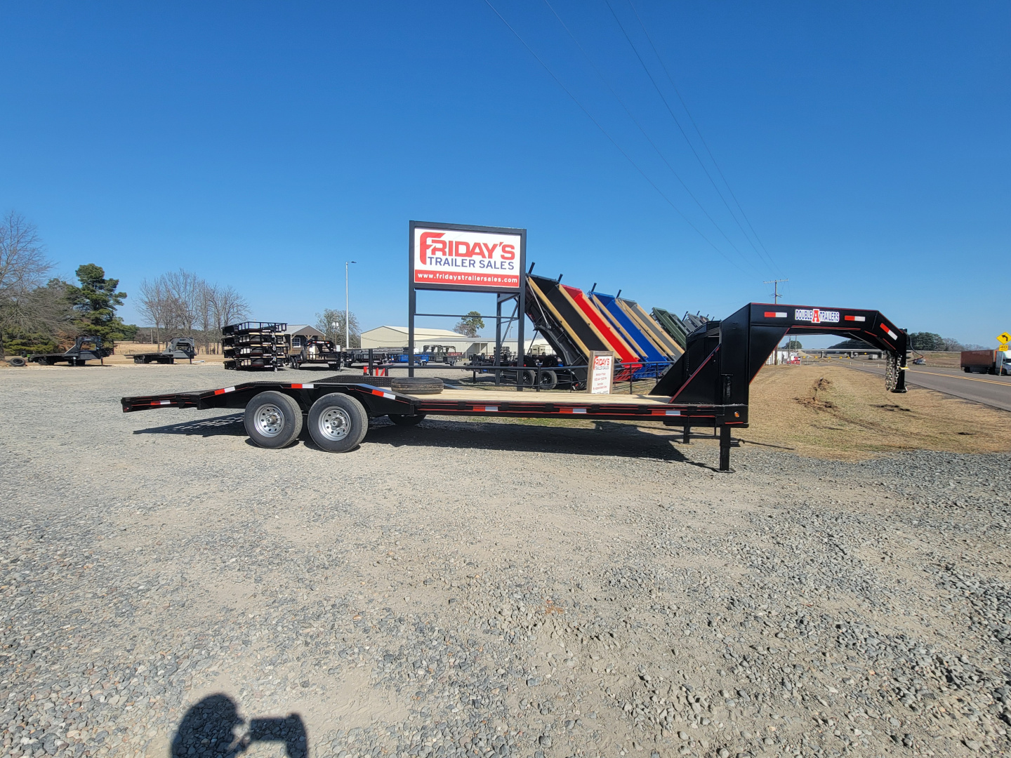 New 2026 Double A 26'x102" Gooseneck with Drive Over Fenders