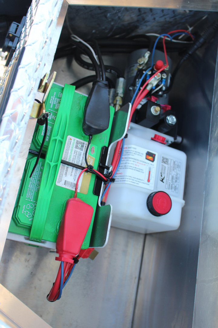 New 2026 Moritz 6' 10" x 14' Heavy Commercial DLH Series Dump Trailer - 14000# GVW