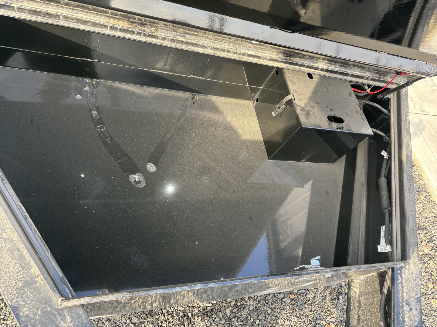 New 7X22 TA 17.6K Sure-Trac Equipment Tilt