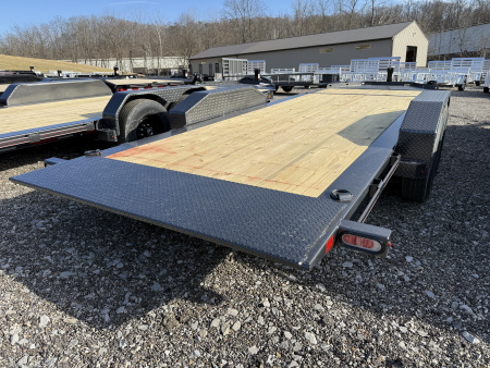 New 2026 Diamond C Trailers HDT 207 20X82 PACESETTER Equipment Trailer