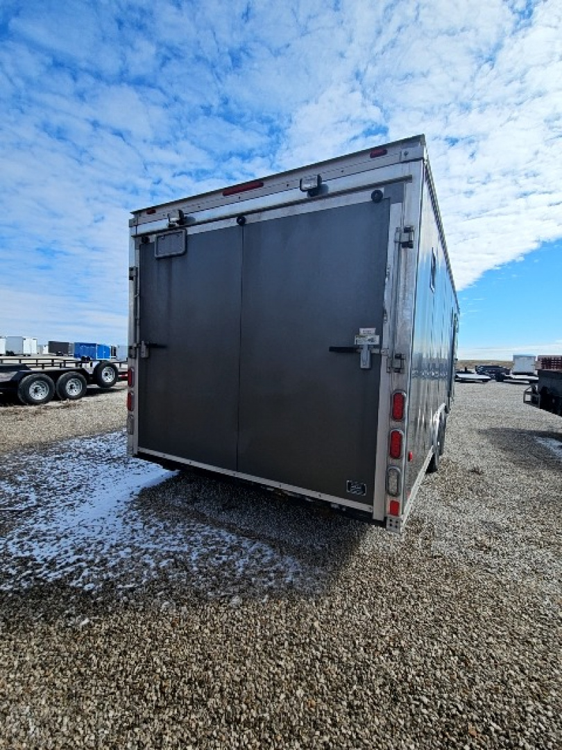 Used 2014 United Trailers 8.5x24 10K Enclosed Car / Racing Trailer