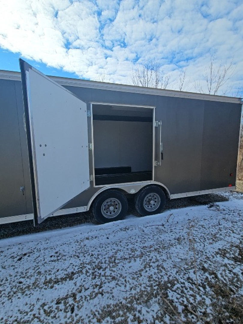 Used 2014 United Trailers 8.5x24 10K Enclosed Car / Racing Trailer