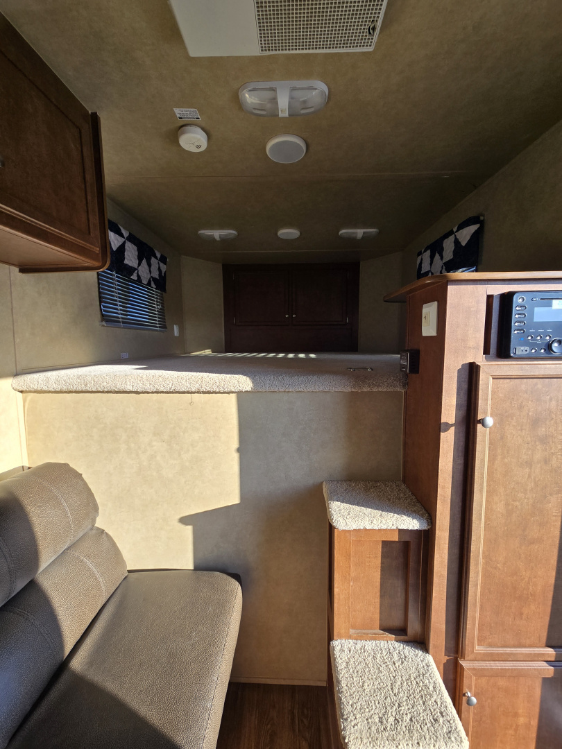 Used 2011 Bison Trailers NRS Coach 3 Horse Trailer