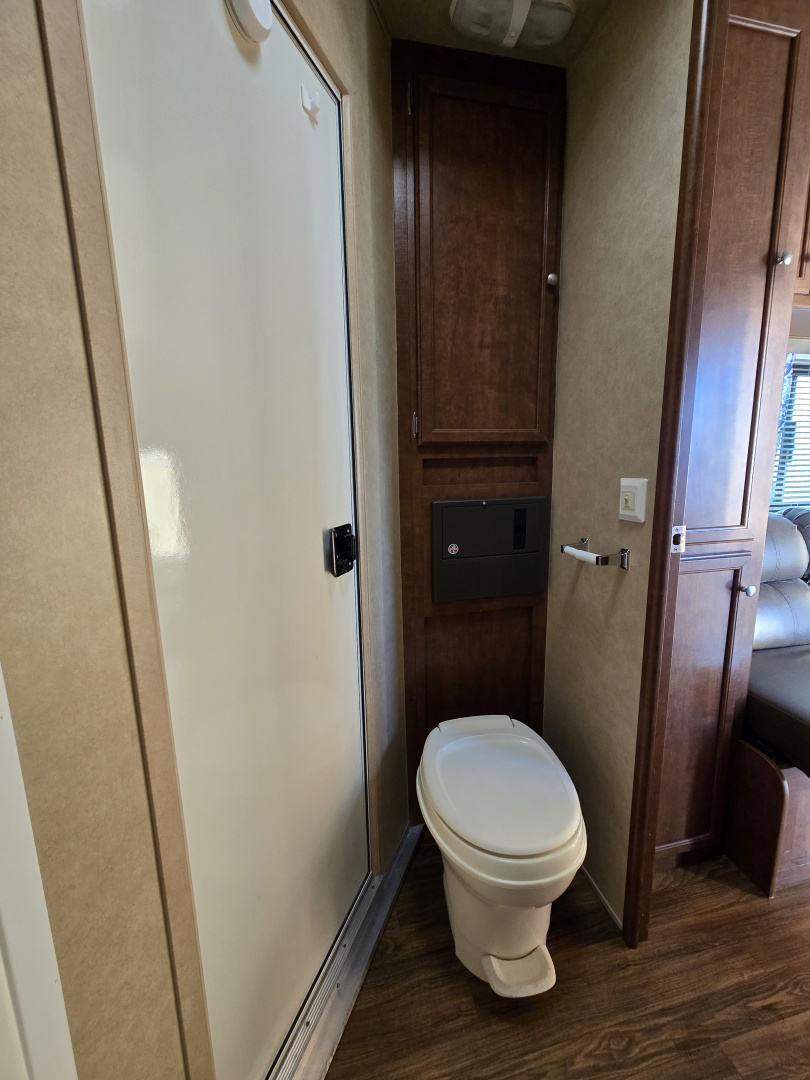 Used 2011 Bison Trailers NRS Coach 3 Horse Trailer