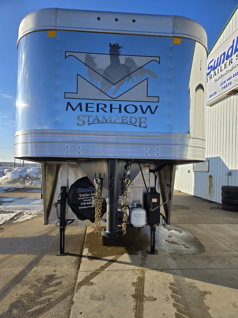 New 2026 Merhow Stampede 4 Horse LQ Trailer