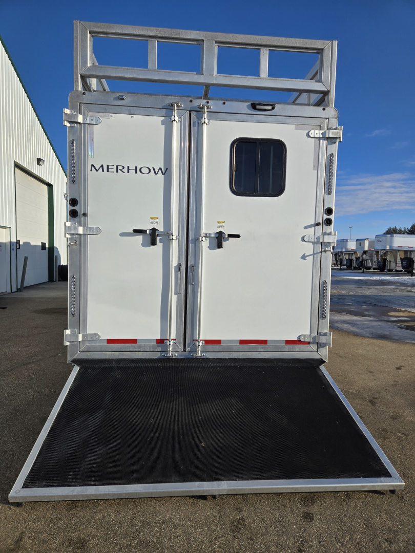 New 2026 Merhow Stampede 4 Horse LQ Trailer