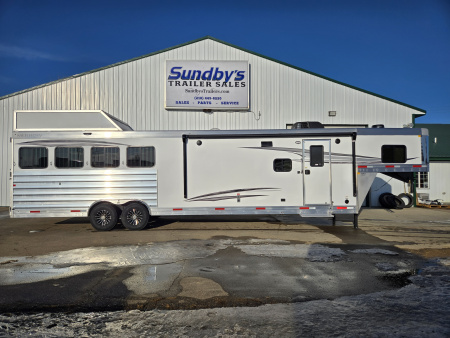 New 2026 Merhow Stampede 4 Horse LQ Trailer