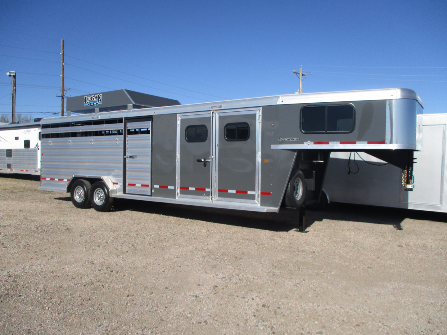 New 2026 Logan Coach Stock Combo Stock / Stock Combo Trailer 7'3 X 26