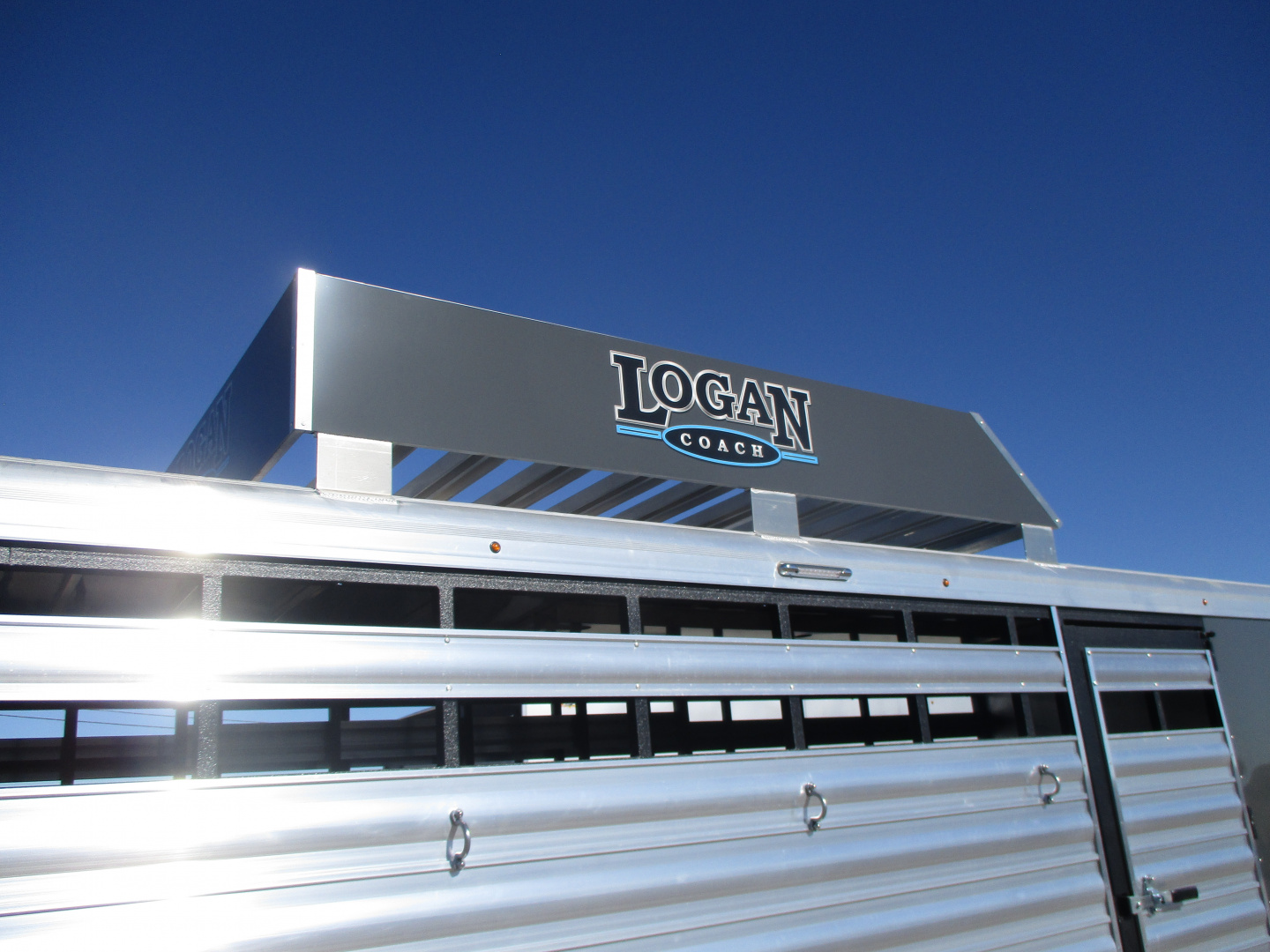 New 2026 Logan Coach Stock Combo Stock / Stock Combo Trailer 7'3 X 26