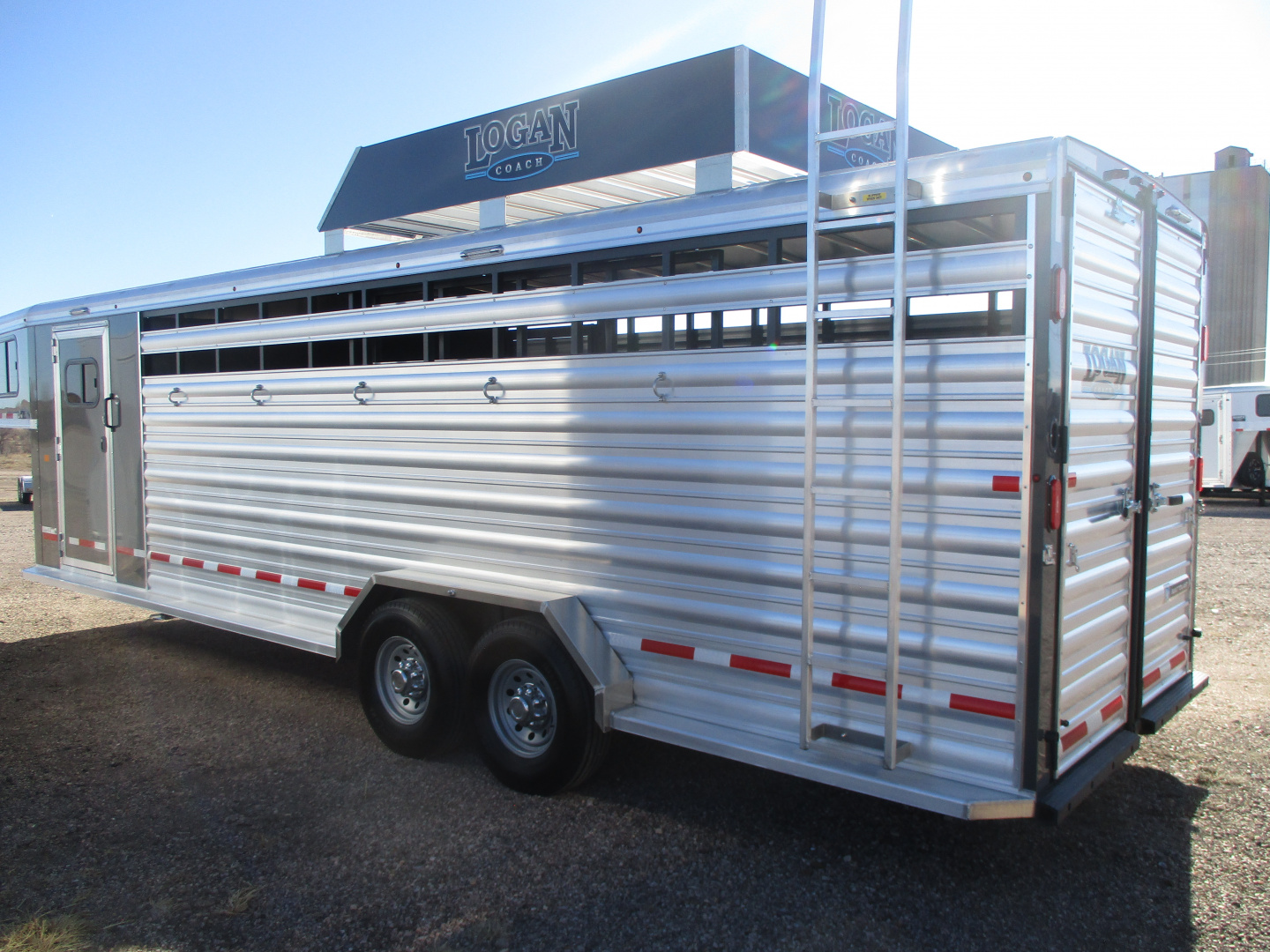 New 2026 Logan Coach Stock Combo Stock / Stock Combo Trailer 7'3 X 26
