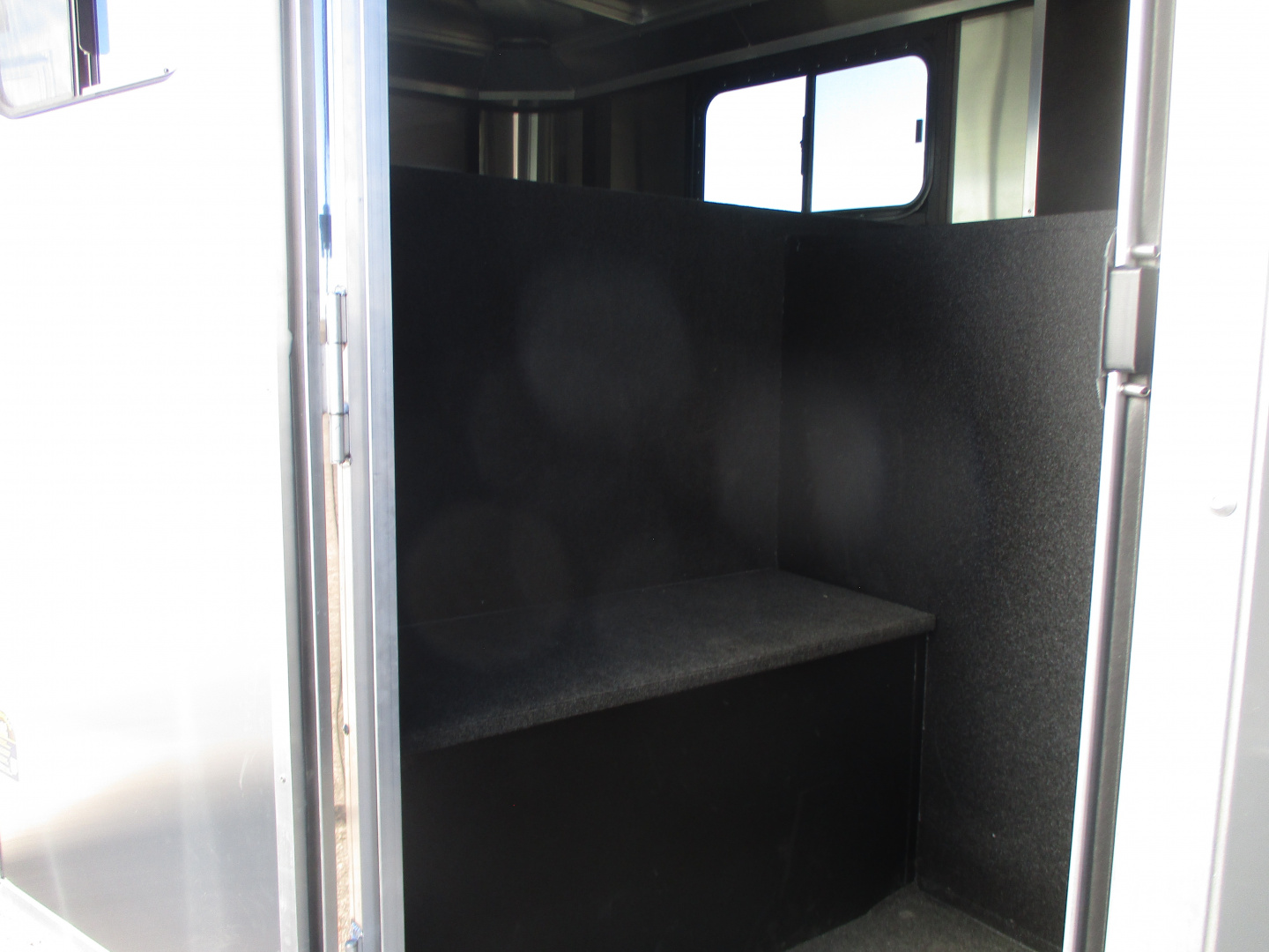 New 2026 Logan Coach Stock Combo Stock / Stock Combo Trailer 7'3 X 26