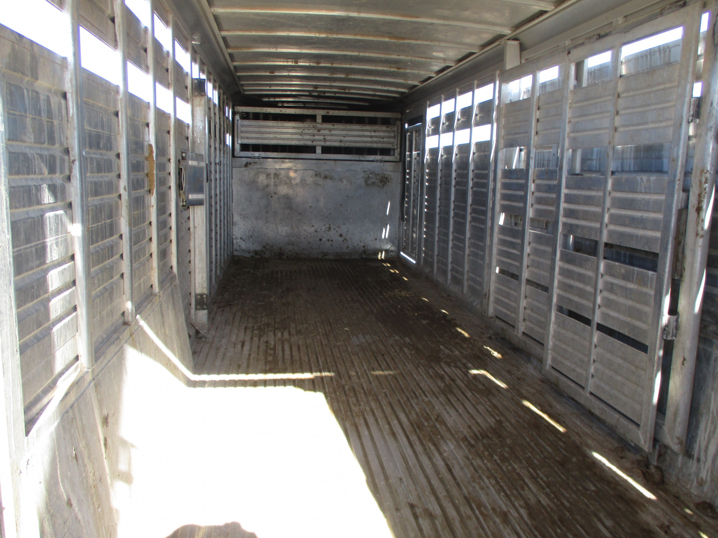 Used 2001 Featherlite Trailers Stock Stock / Stock Combo Trailer 7 X 24