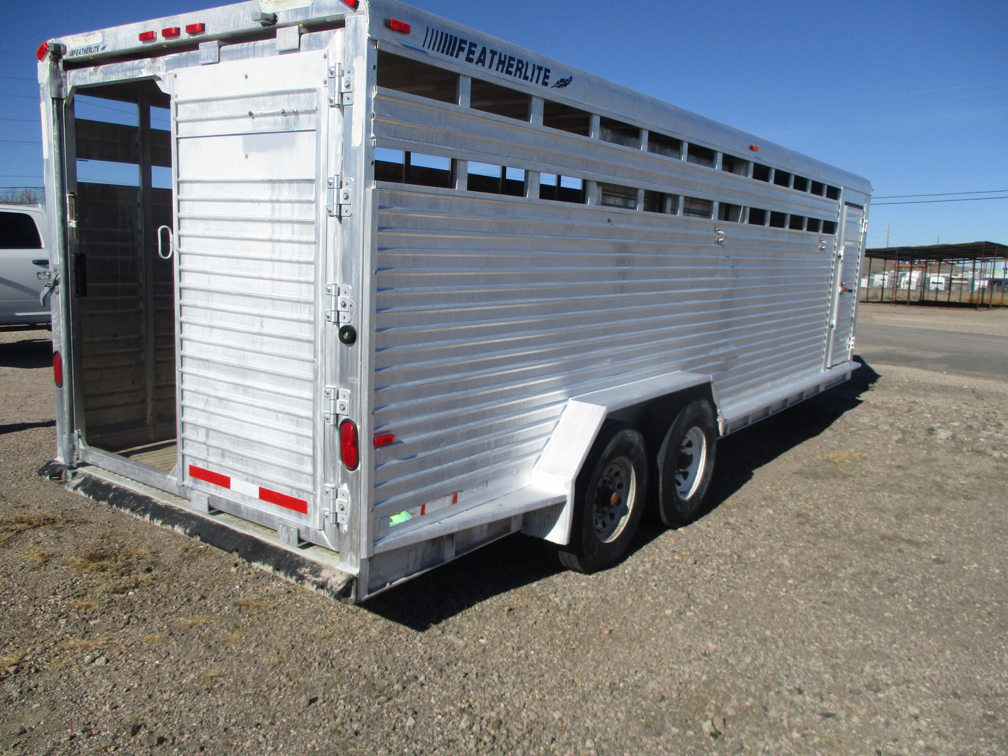 Used 2001 Featherlite Trailers Stock Stock / Stock Combo Trailer 7 X 24
