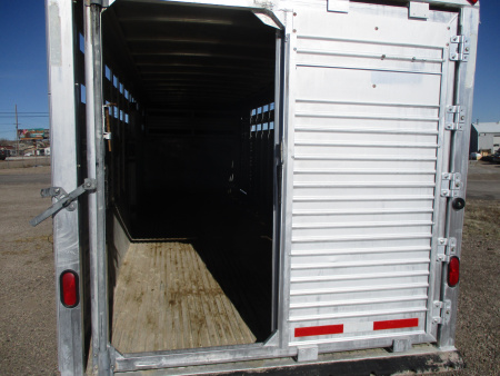 Used 2001 Featherlite Trailers Stock Stock / Stock Combo Trailer 7 X 24