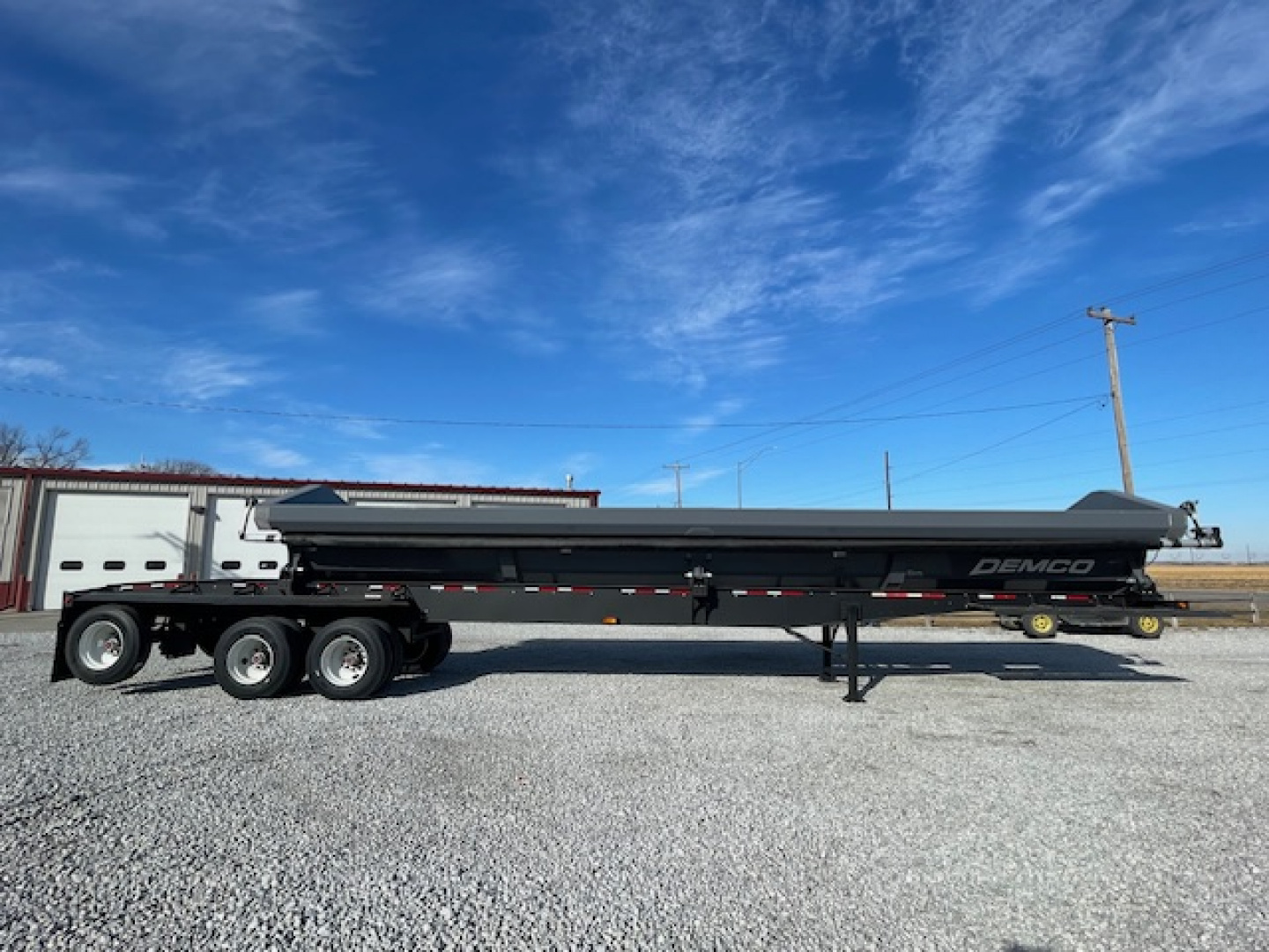 New 2027 Demco 37' Triple Axle Side Dump Semi-Trailer