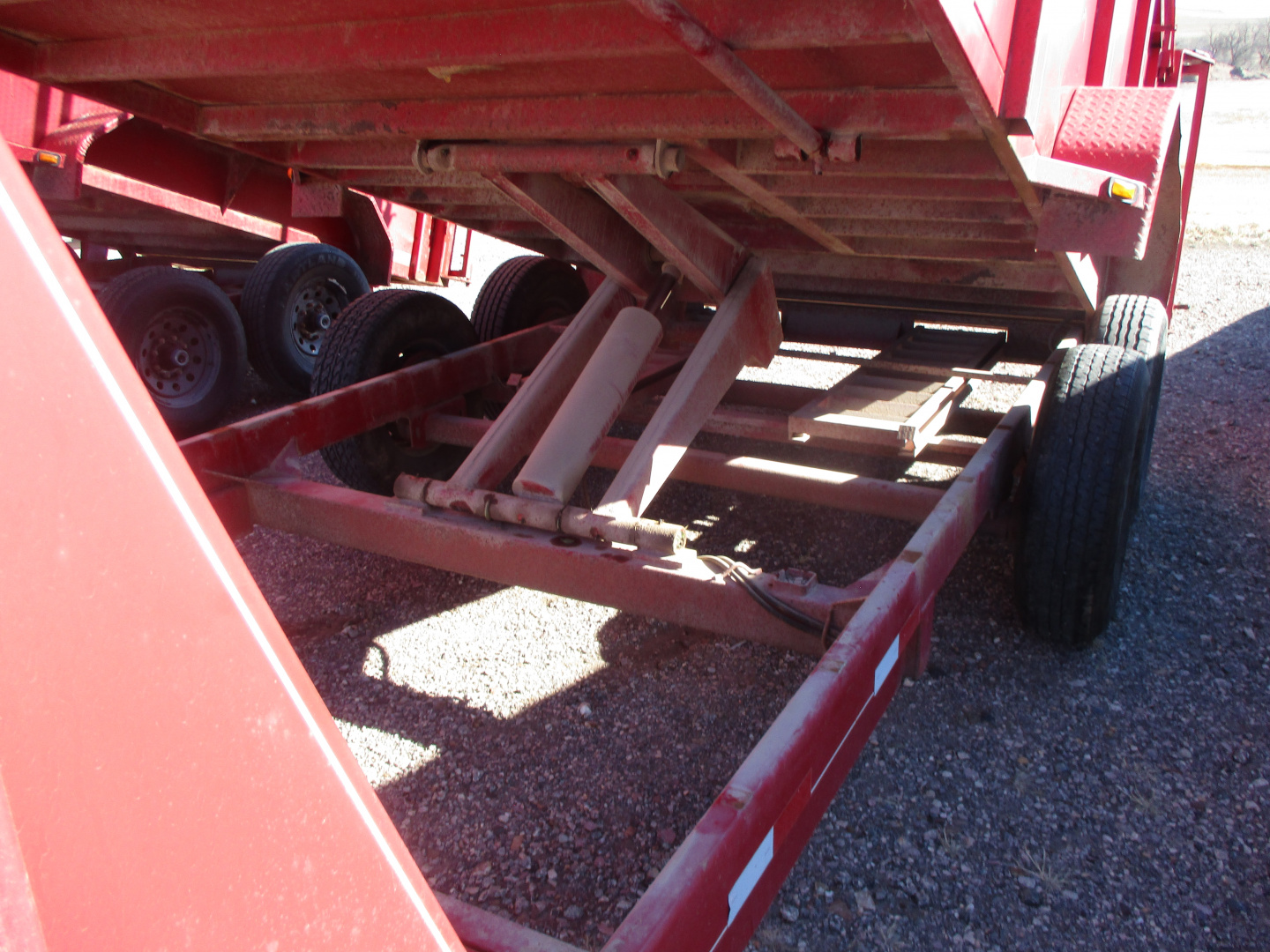 Used 2007 Titan Trailer Dump Dump Trailer 82 X 14
