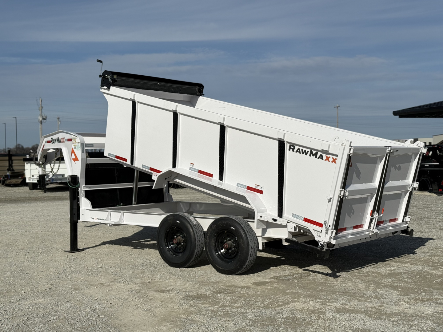 New 2026 RawMaxx LPX TELESCOPIC 83X14X44 HIGH SIDE W/HYDRAULIC JACKS 16K GVWR GOOSENECK Dump Trailer