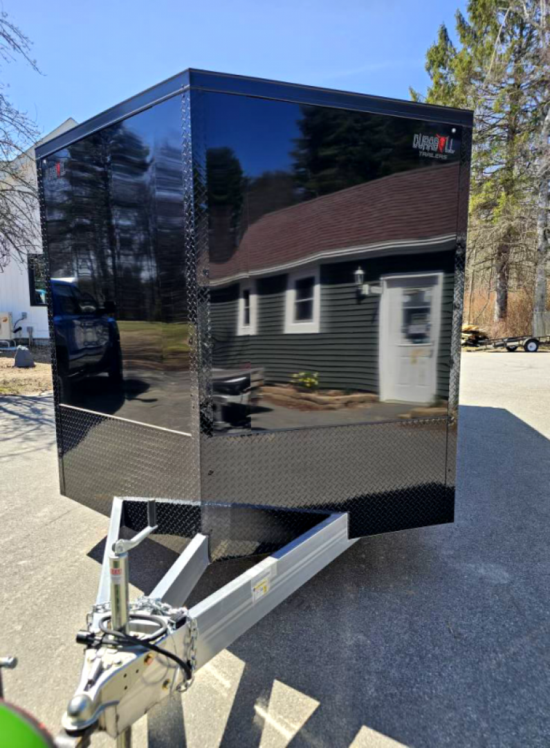 New 2025 8.5X20 999LB GVWR LAUMINUM CAR HAULER WITH BLACK OUT TIRM PACKAGE - DuraBull Trailers