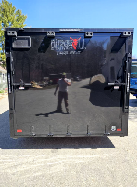 New 2025 8.5X20 999LB GVWR LAUMINUM CAR HAULER WITH BLACK OUT TIRM PACKAGE - DuraBull Trailers