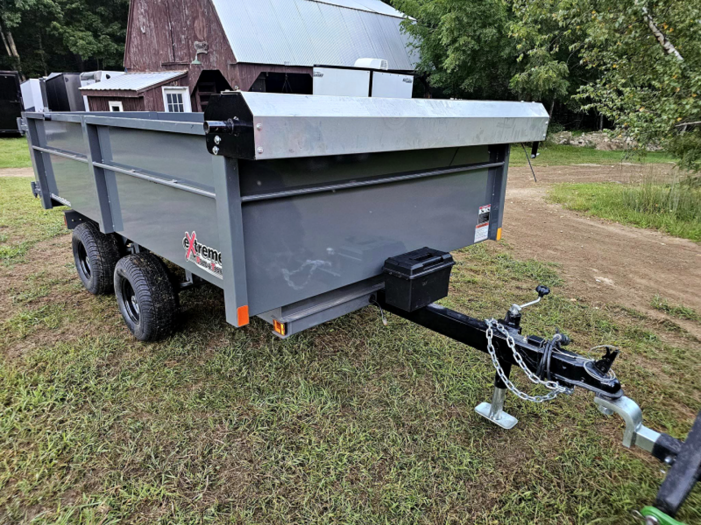 New 2024 Xrt 424 5.5x9 dump with 24 inch sides and tarp kit - Extreme Road & Trail