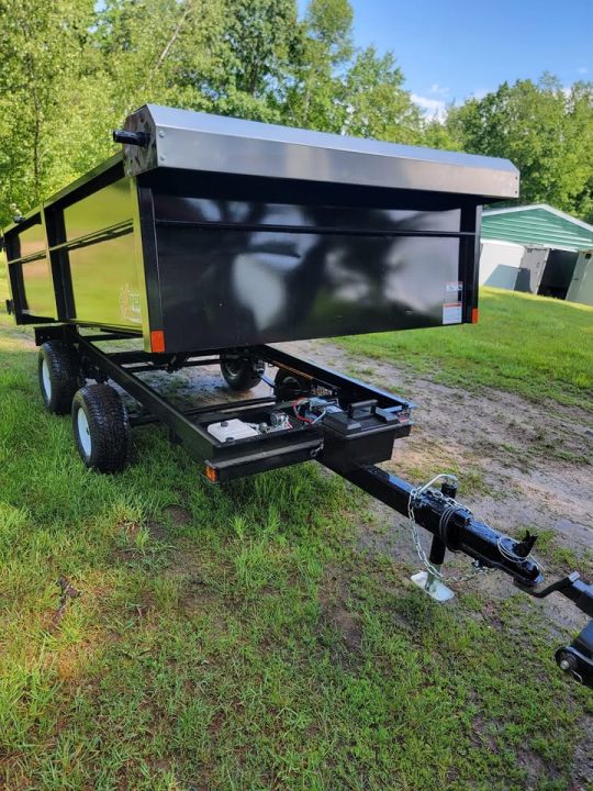 New 2024 Xrt 424 5.5x9 dump with 24 inch sides and tarp kit - Extreme Road & Trail
