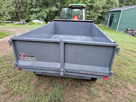 New 2024 Xrt 424 5.5x9 dump with 24 inch sides and tarp kit - Extreme Road & Trail