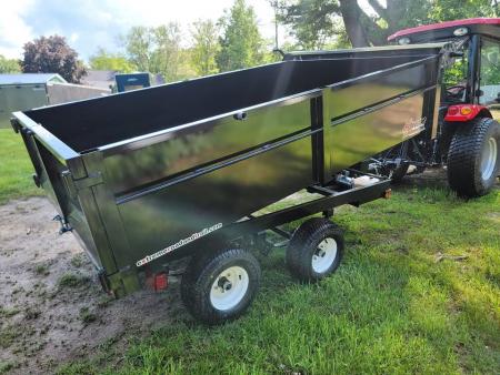 New 2024 Xrt 424 5.5x9 dump with 24 inch sides and tarp kit - Extreme Road & Trail
