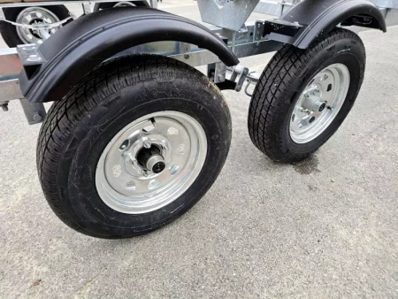 New 2025 22-24 FOOT PONTOON TRAILER DUAL AXLE - Venture Trailers