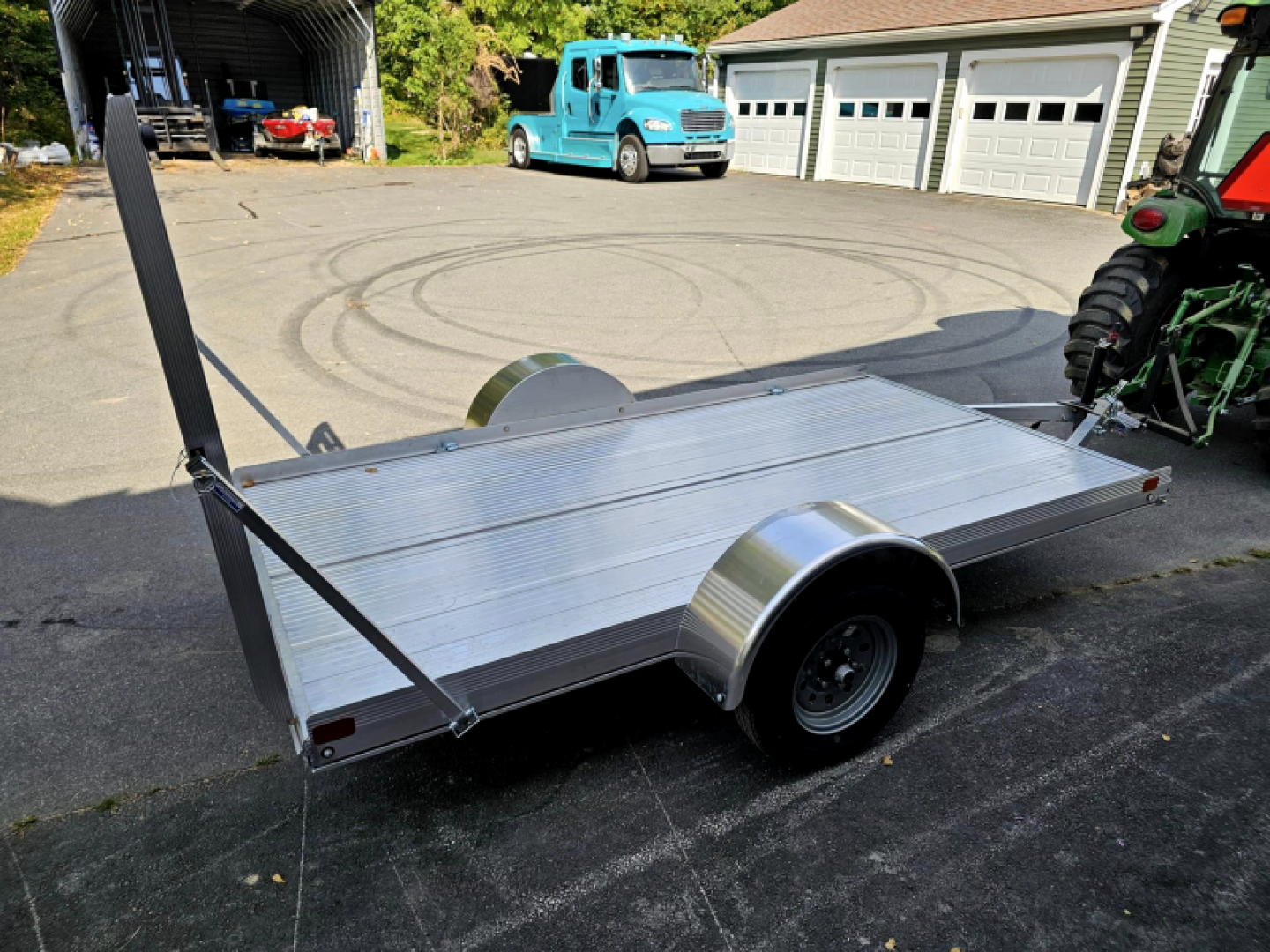 New 2025 5.5x10 aluminum utility trailer with aluminum floor - High Country Trailers