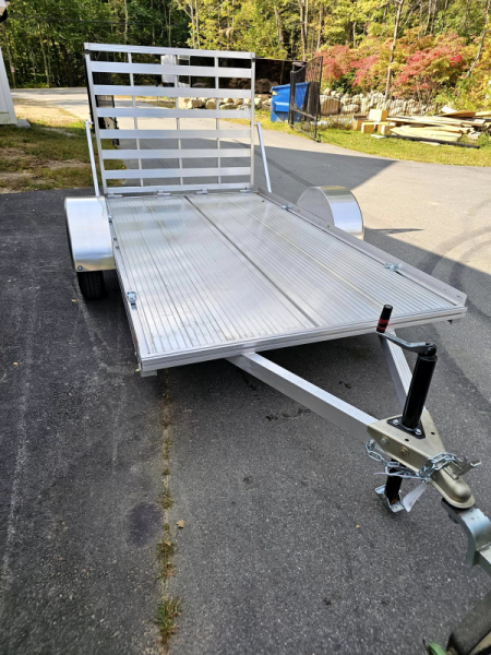 New 2025 5.5x10 aluminum utility trailer with aluminum floor - High Country Trailers