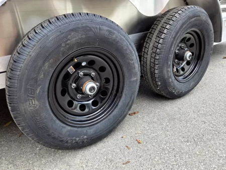 New 2026 7x20 aluminum car hauler flat bed utility trailer aluminum deck - High Country Trailers