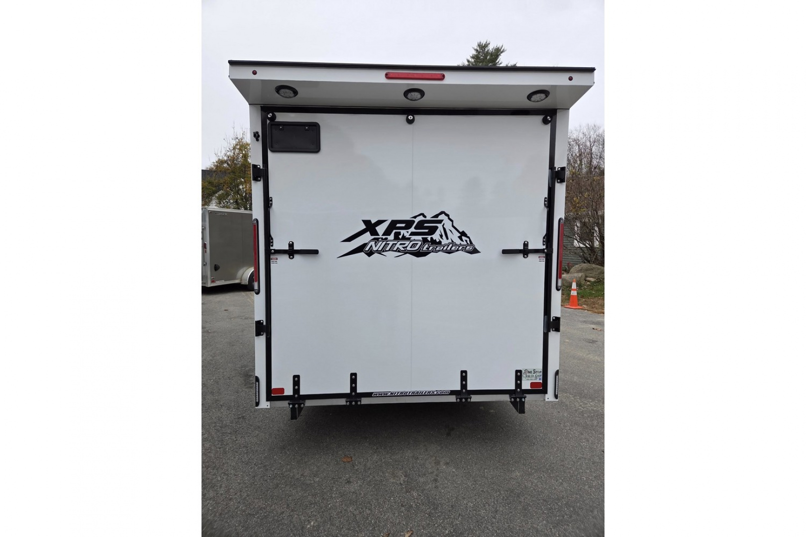 New 2026 7.5x22 Xps 4 place aluminum snowmobile trailer extra height will fit sxs utvs - Nitro