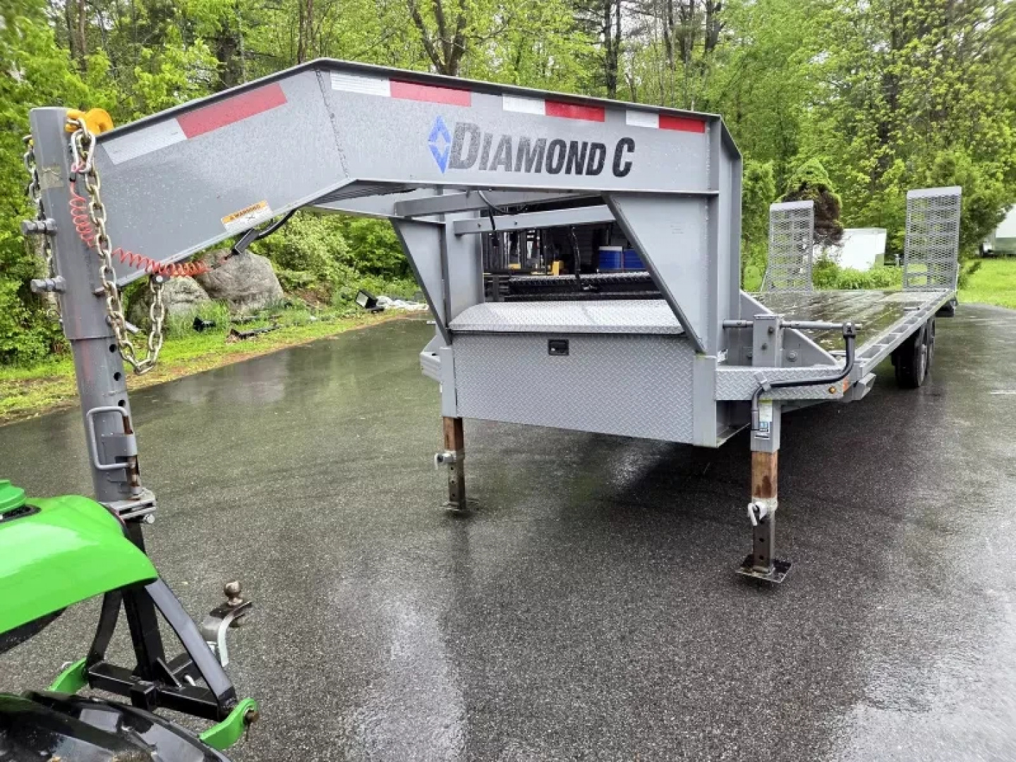 Used 2022 102X26 GOOSENCK EQUIPMNET TRAILER 20,000LB GVWR - Diamond C Trailer MFG.