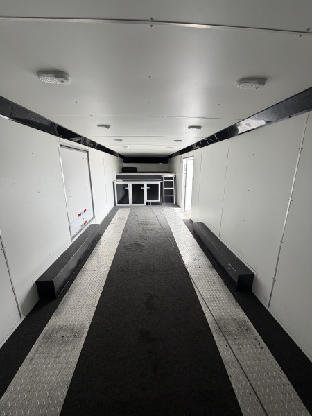 Used 2013 United Trailers 2 Axle Cargo / Enclosed Trailer